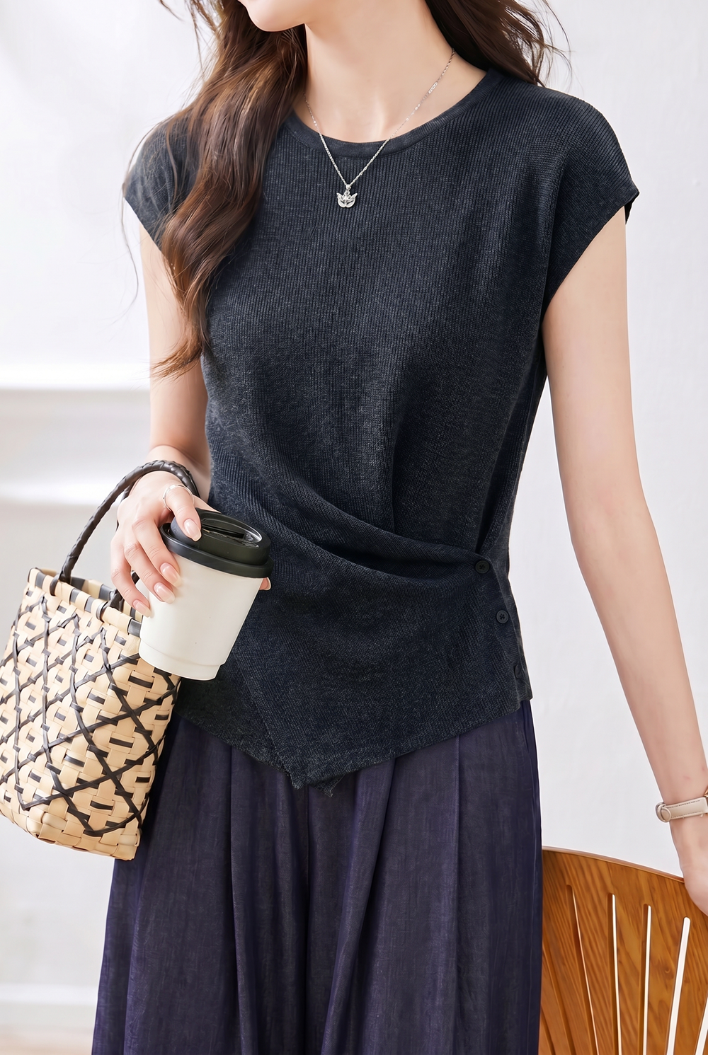 Elegant Irregular Hem Waist Slimming Top - liwisi
