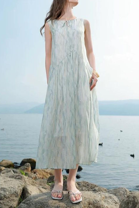 Elegant Sleeveless Floral Tank Dress - liwisi