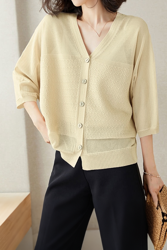 Elegant Commuter V-Neck Batwing Sleeve Knit Sweater - liwisi