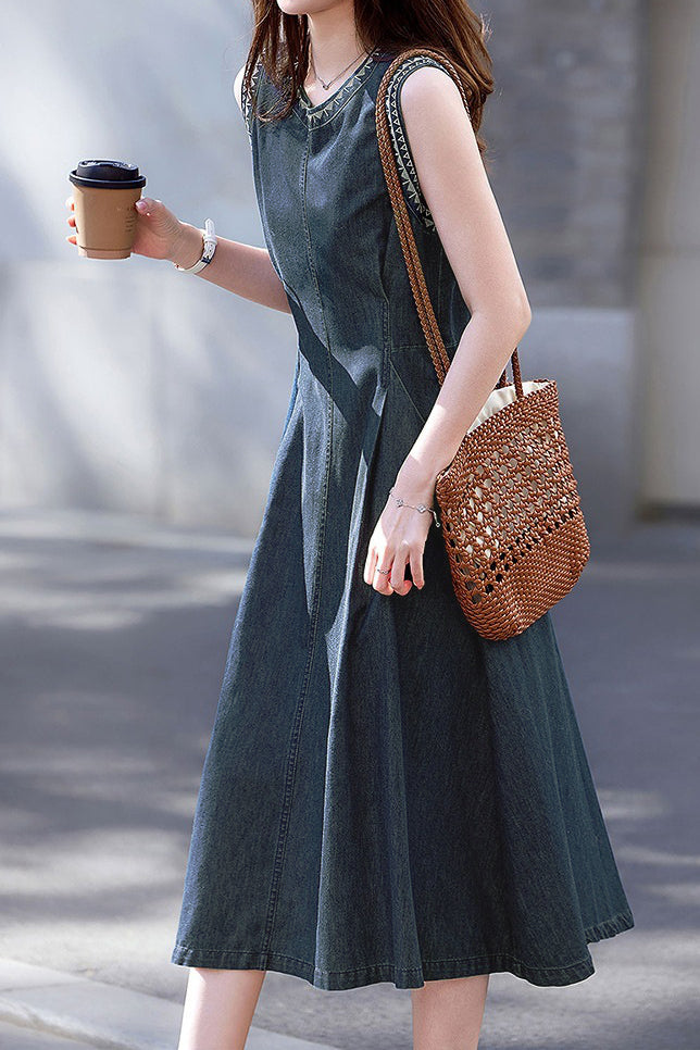 Casual Commuter Denim Sleeveless Dress - liwisi