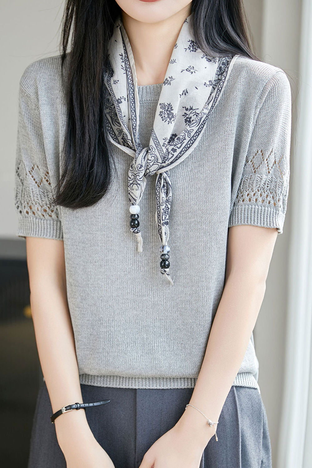 Casual Round Neck Scarf Decor Short Sleeve Knit Sweater - liwisi