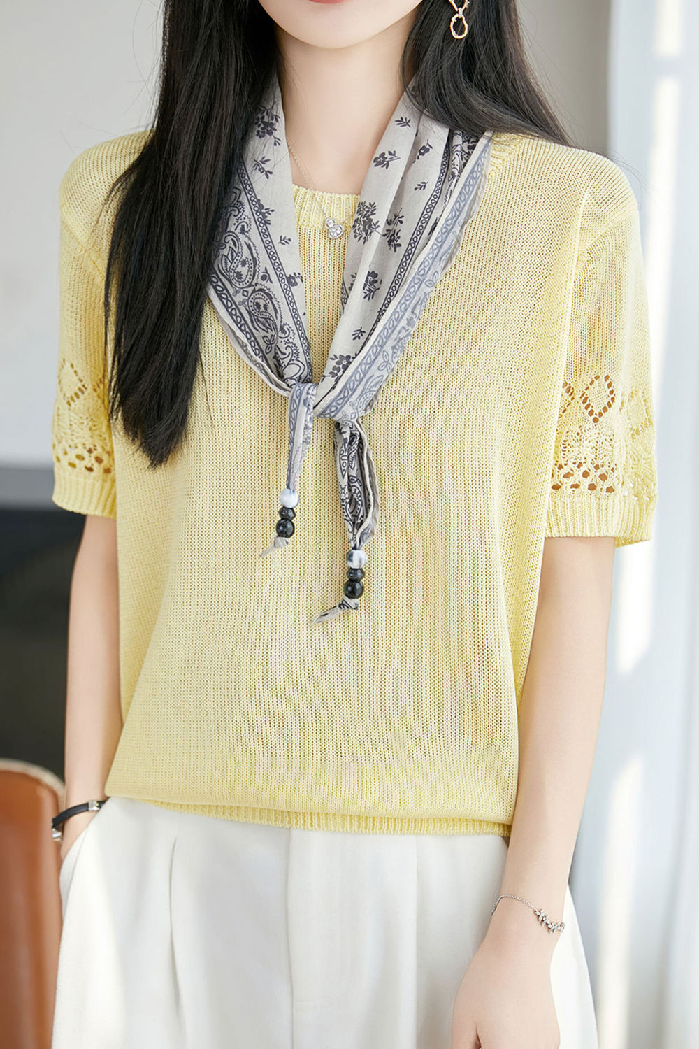Casual Round Neck Scarf Decor Short Sleeve Knit Sweater - liwisi