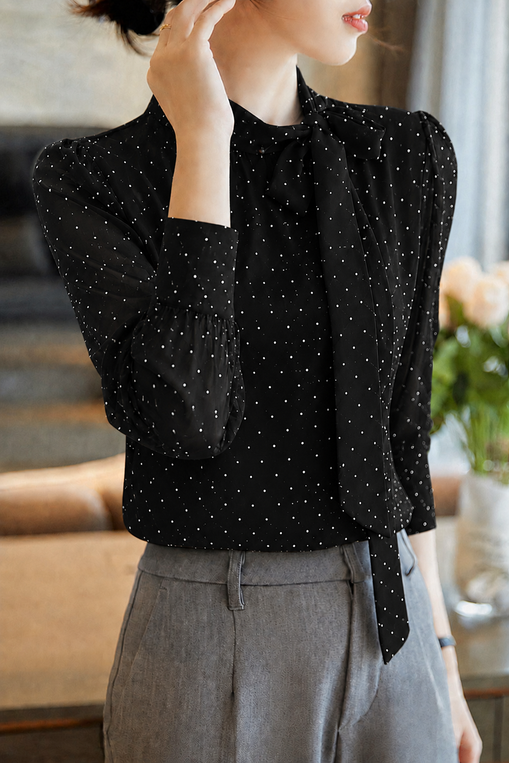 Elegant Polka Dot Bow Tie Shirt - liwisi