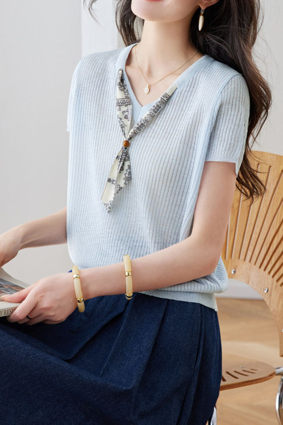 Casual Scarf Vertical Ribbed V-Neck Knit Sweater - liwisi