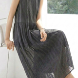 Commuter Dark Grid Textured Ruched Sleeveless Dress