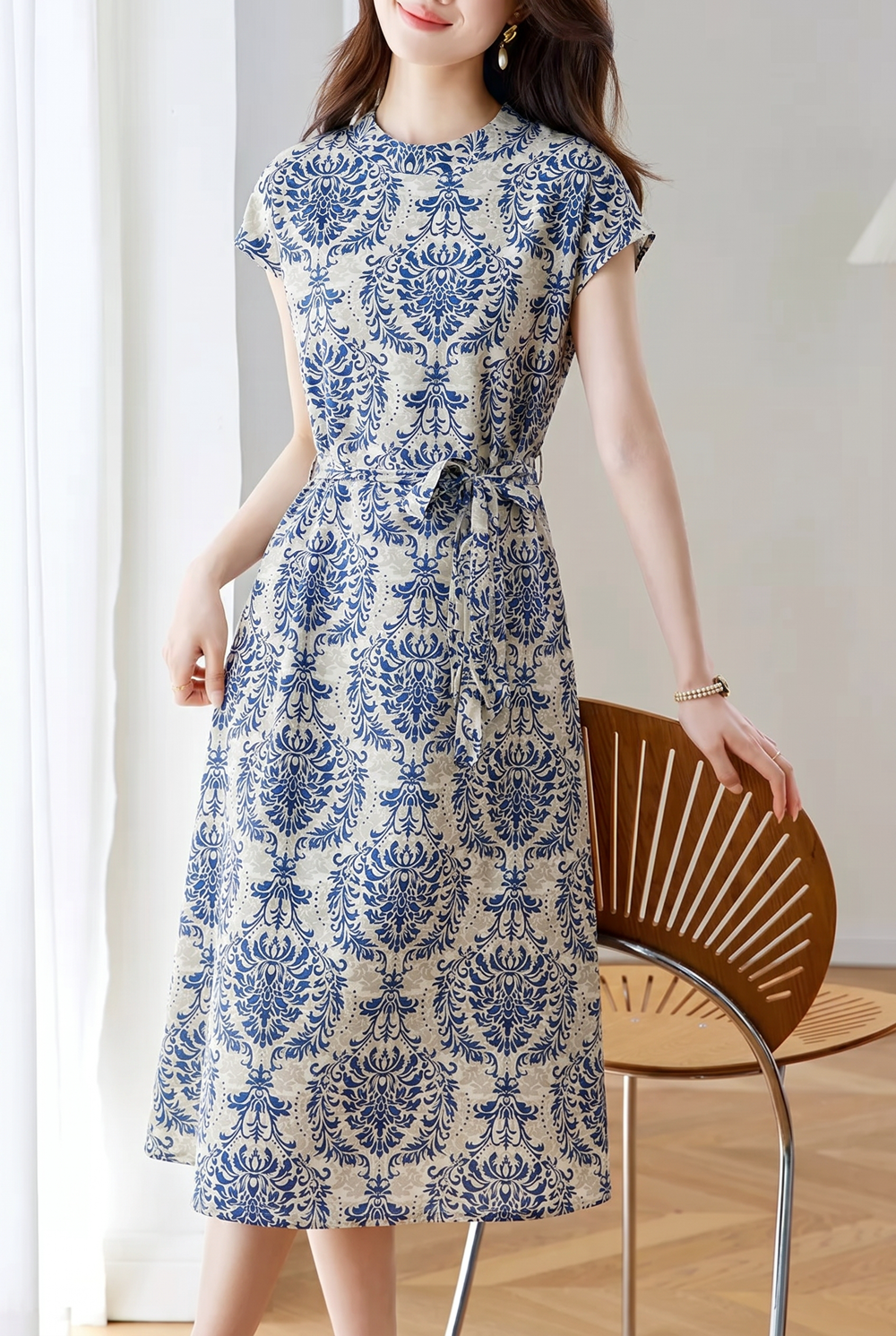 Elegant Commuter Cap Sleeve Tie Dress