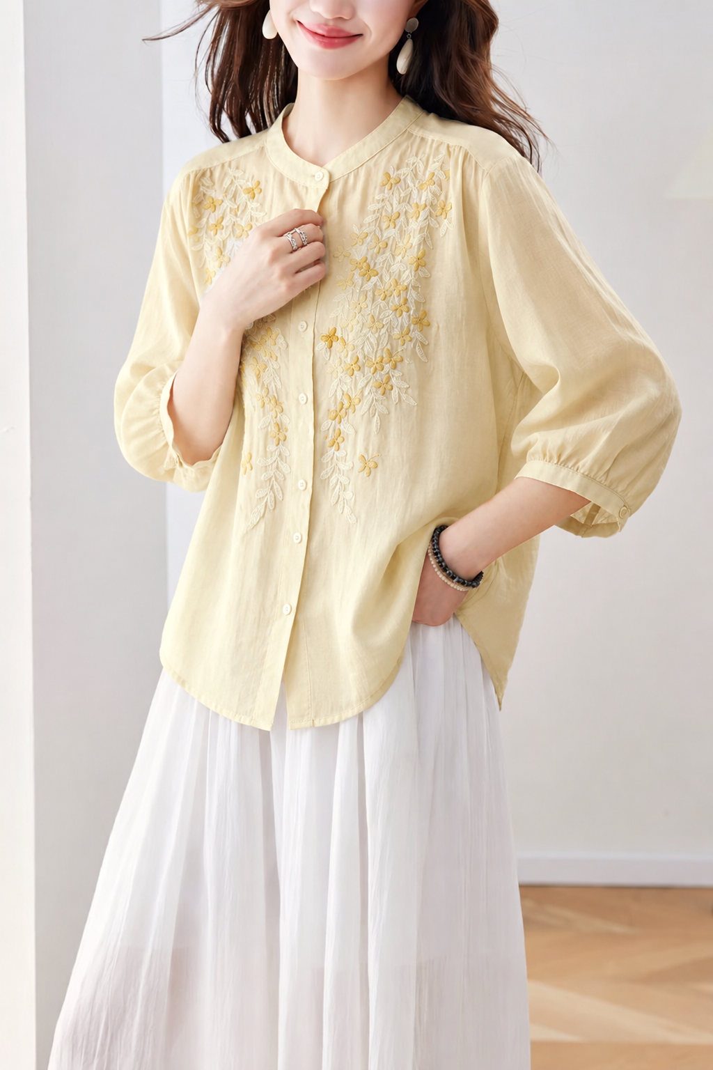 Artistic Commuter Ramie Embroidered Blouse