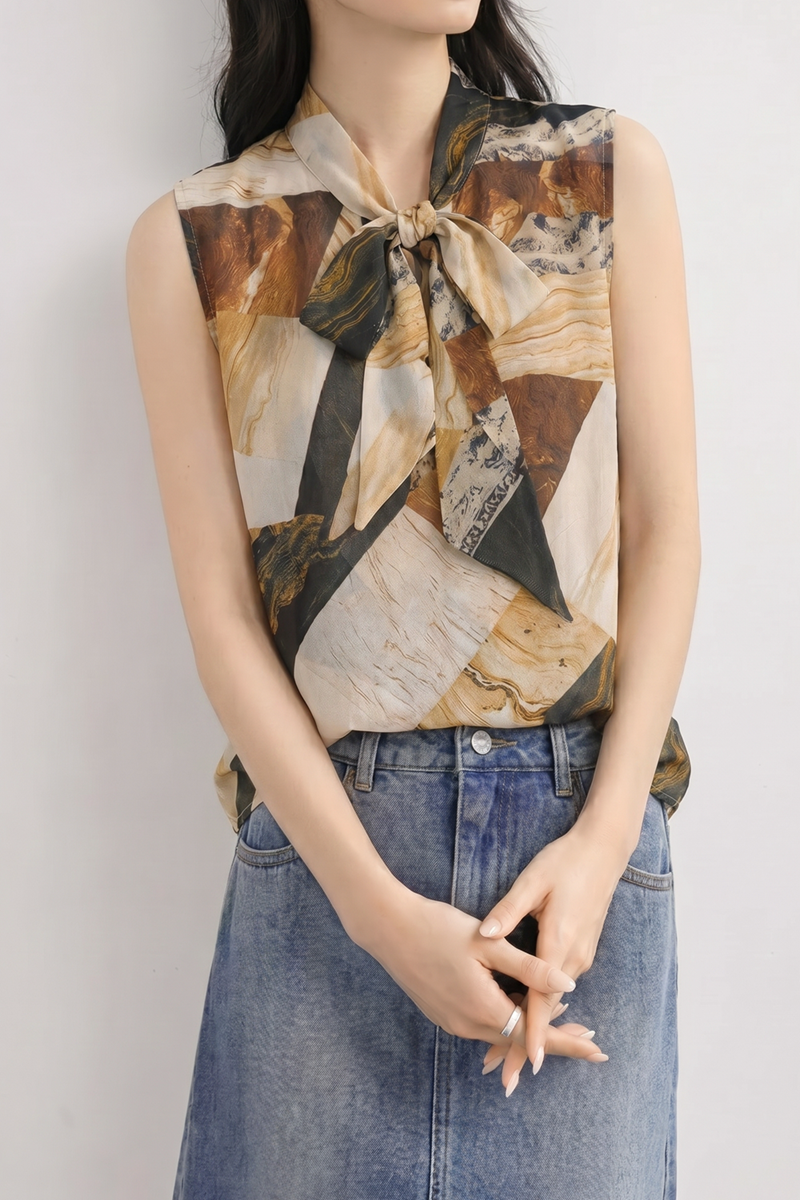Casual Commuter Abstract Printed Sleeveless Shirt