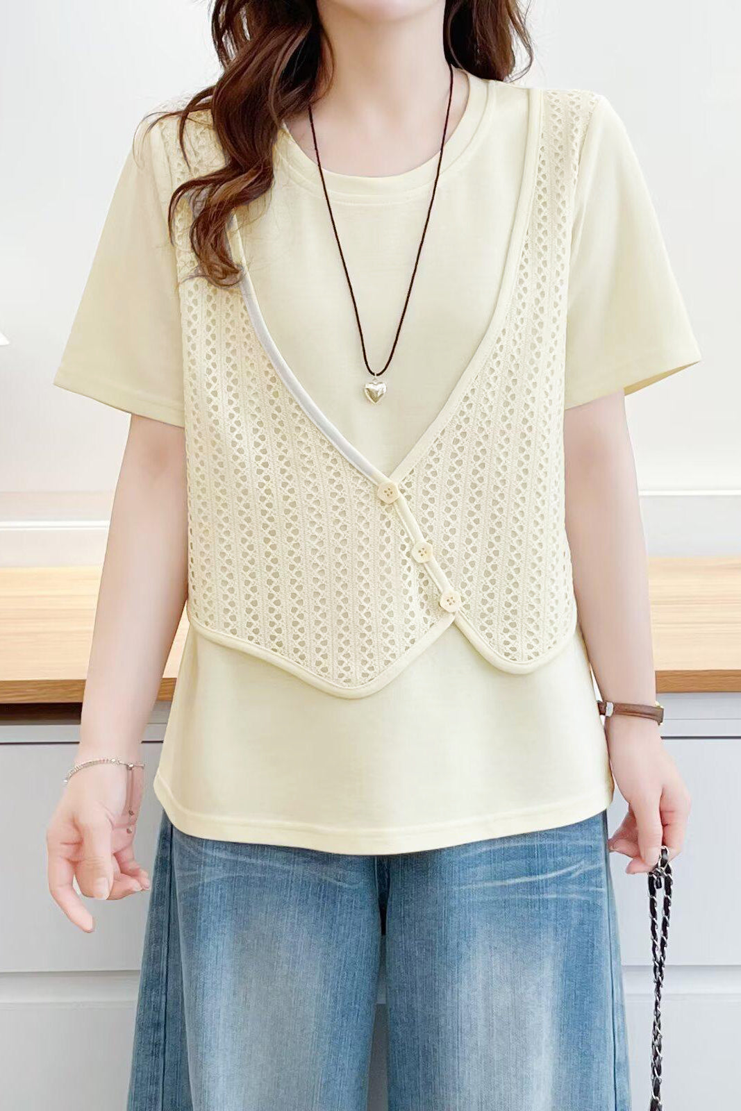 Fresh Fake Two-piece Mesh Vest Spliced T-shirt