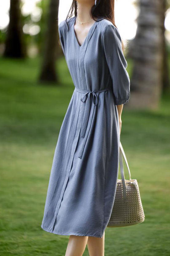 Artistic Commuter V-neck Waist-cinched Dress