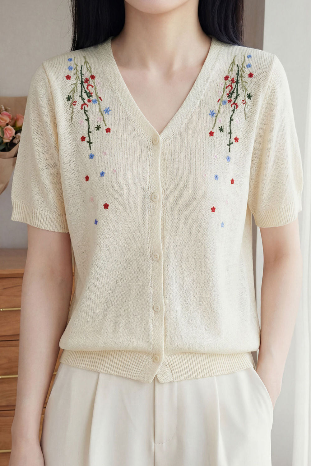 Gentle Elegant Plum Blossom Embroidered Tencel Short Sleeve Knit Top