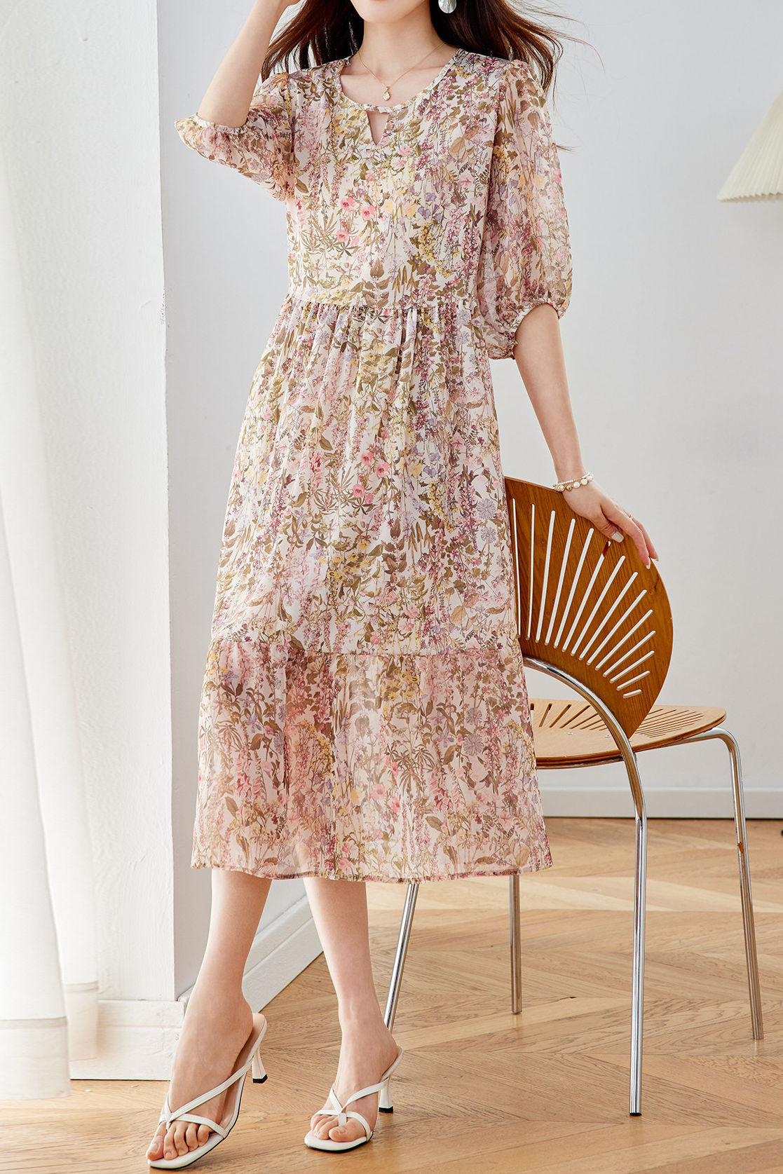 Fresh Floral Layered Spliced Ruched Dress