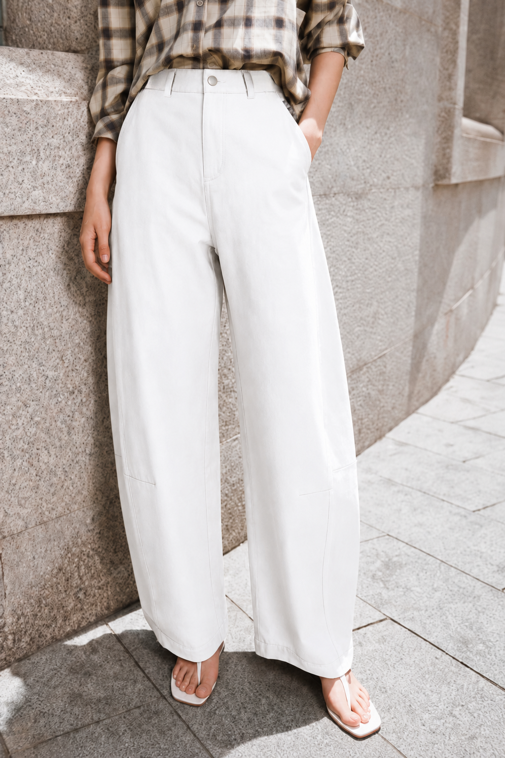 Minimalist Casual Stitch Detail Wide-Leg Trousers