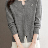 Gentle Commuter V-Neck Long-Sleeve Knit Top With Split Hem