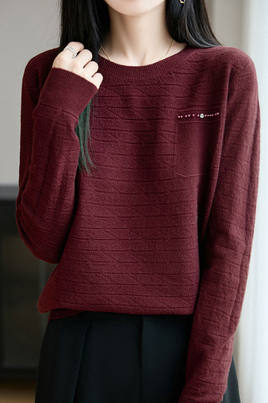 Casual Knit Top With Beads, Rhinestones, Horizontal Arrow Shadow Jacquard