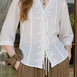 Exquisite Vacation V‑Neck Three‑Quarter‑Sleeve Blouse With Lace Trim
