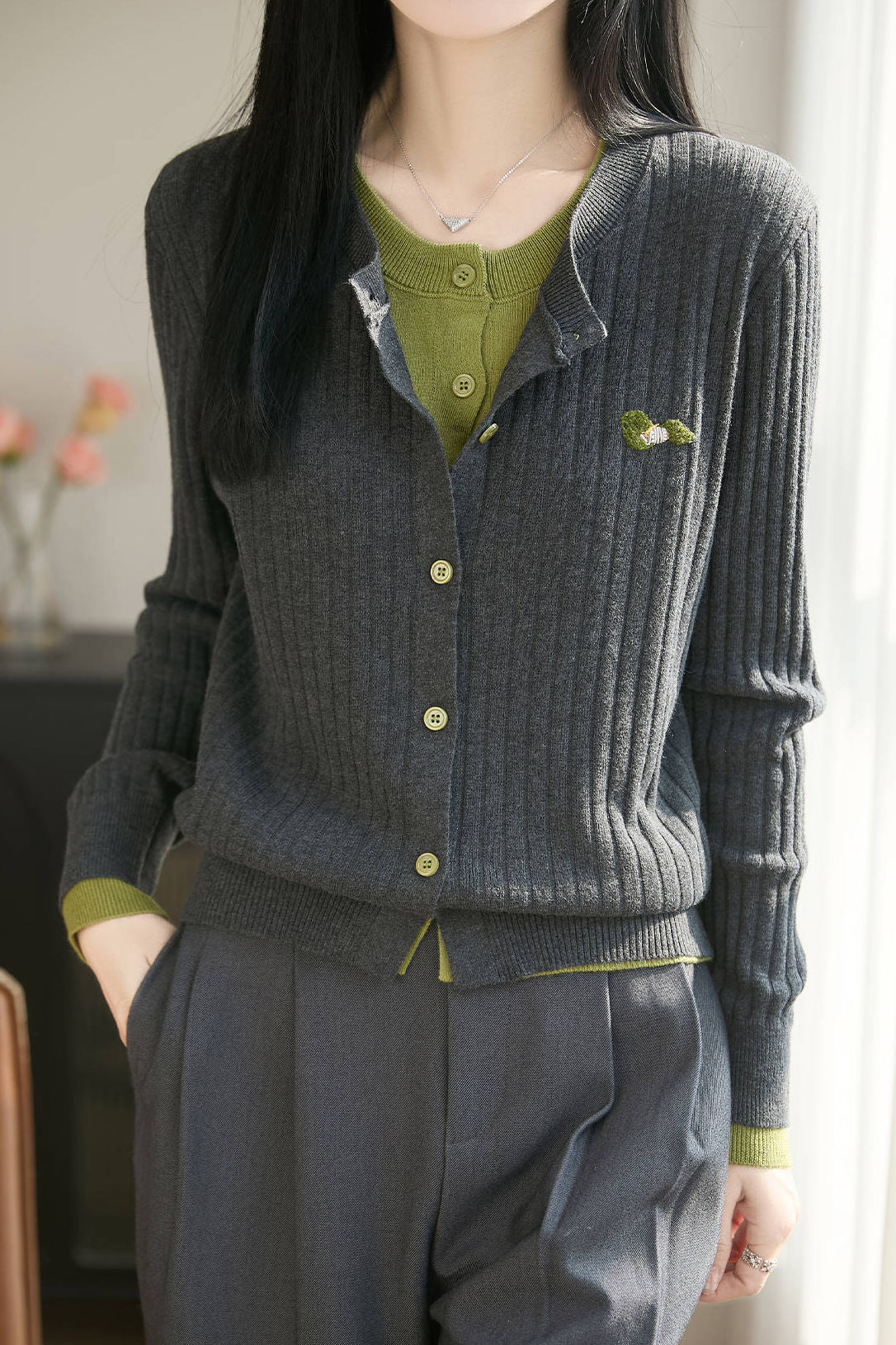 Elegant Commuter Crew Neck Ribbed Fake Two‑Piece Knit Cardigan