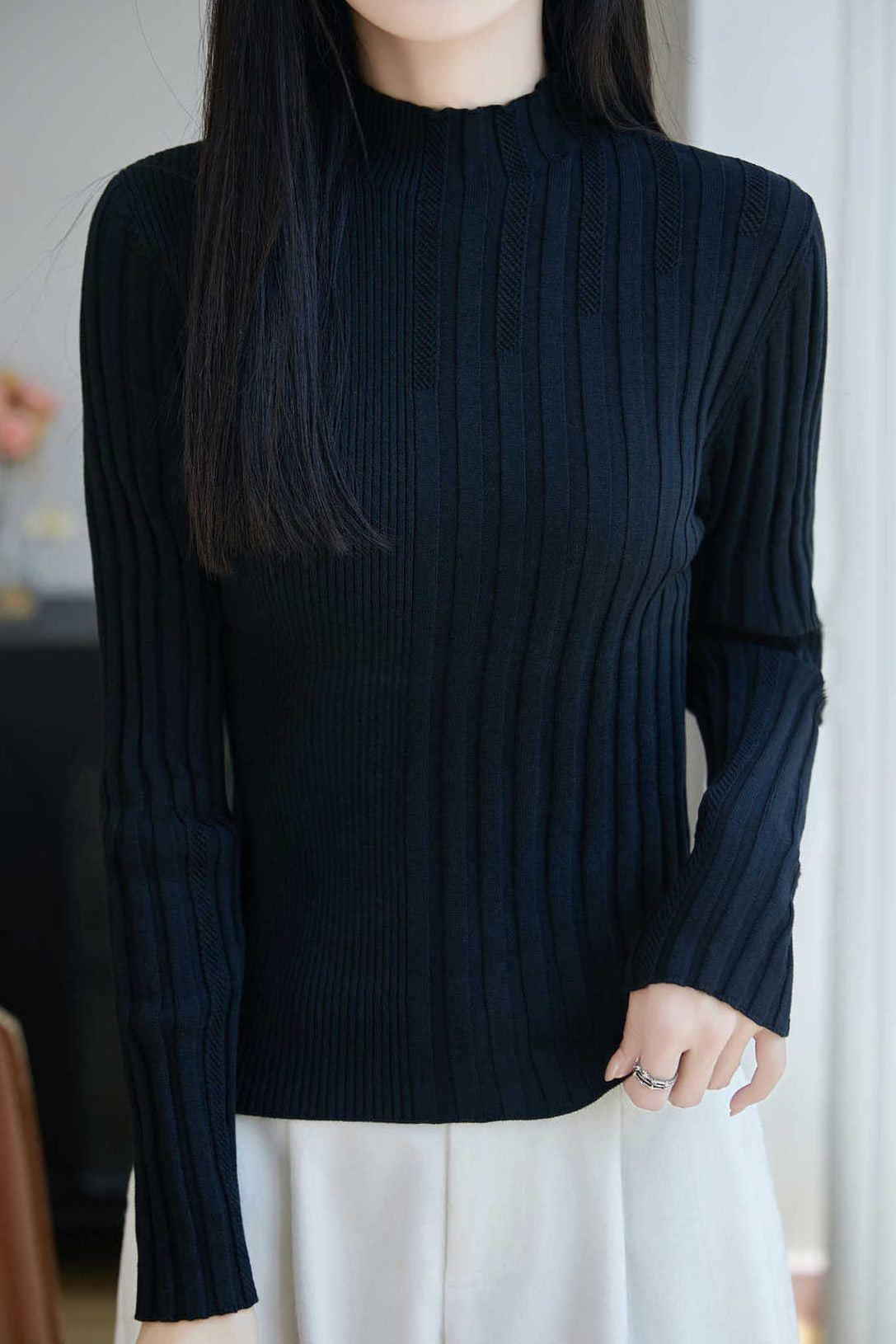 Casual Wavy‑Edge Hollow‑Out Ribbed Mock Neck Knit Top