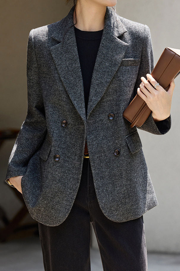 Elegant Commuter Double‑Breasted Wool Blazer