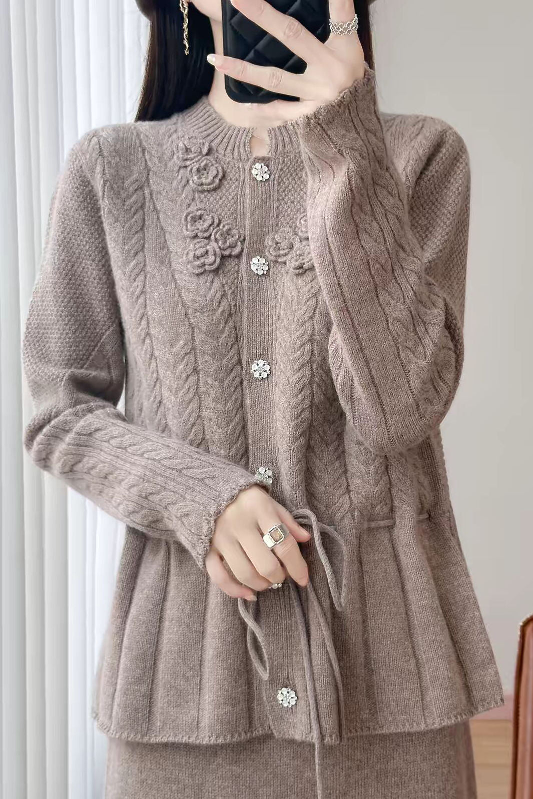 Gentle Knit Cardigan With Small Stand Collar And 3D Floral Ornaments