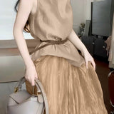 Elegant Sleeveless Long Dress Suit