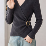 Elegant V‑Neck Ribbed Long Sleeve Knit Top With Cross Ring Buckle