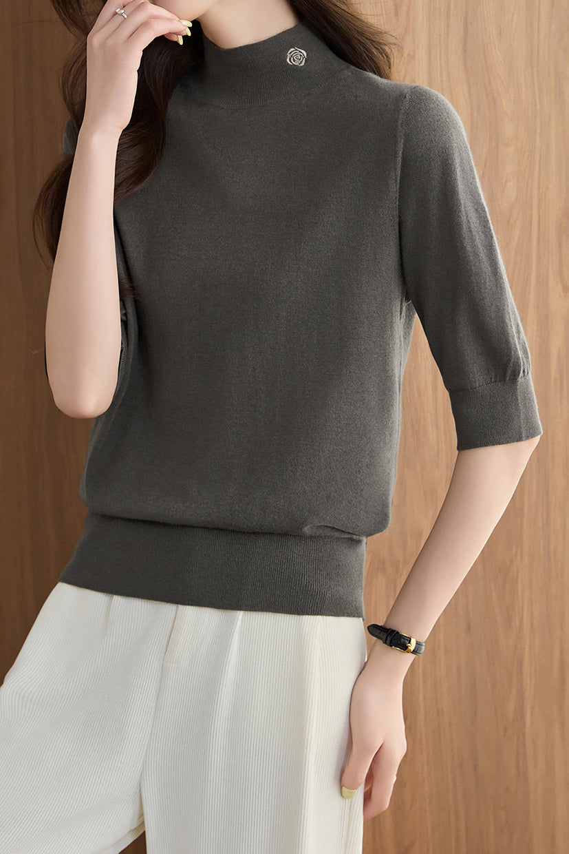 Versatile Rose Emblem Tencel Wool Short Sleeve Knit Sweater