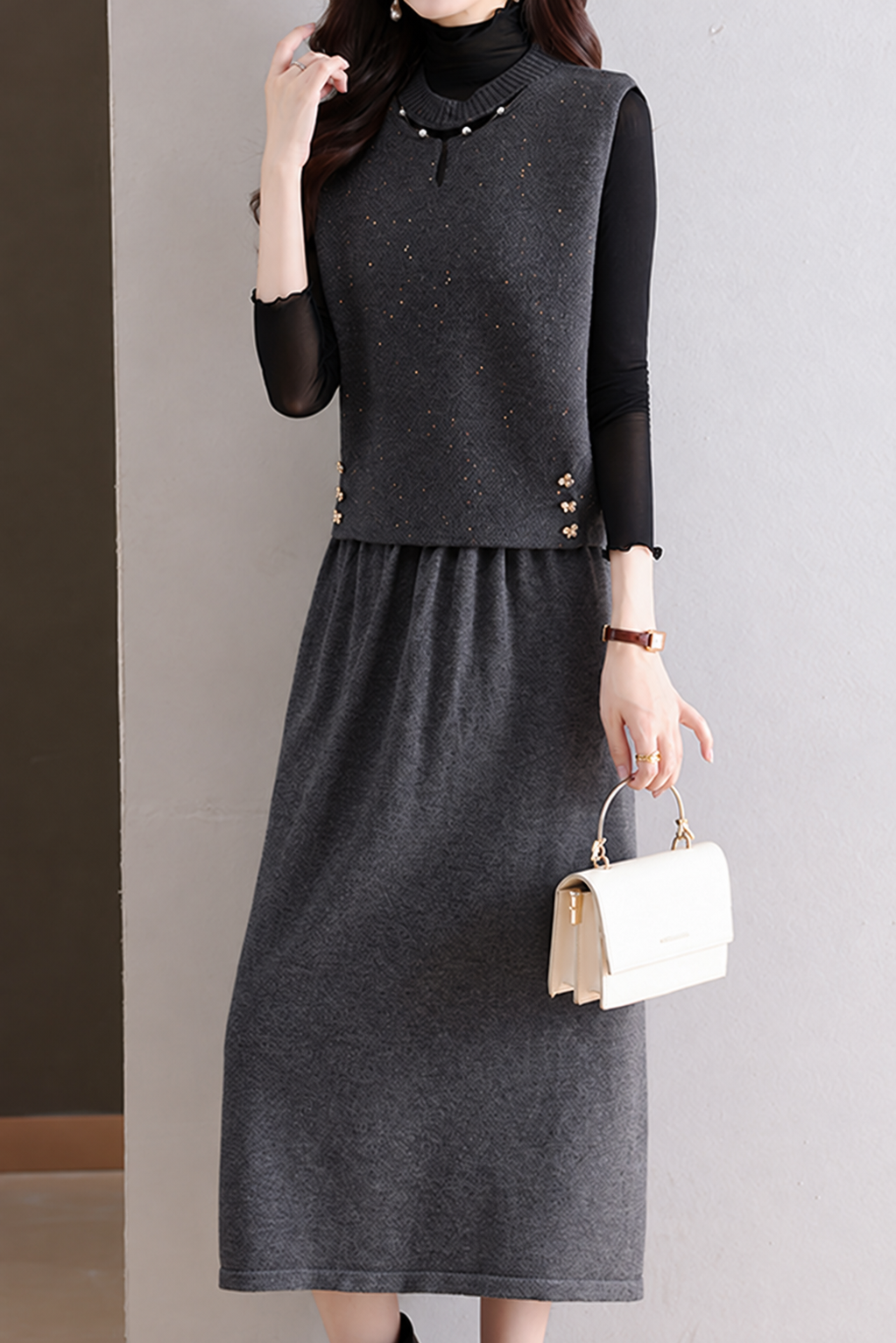 Elegant Sequin V-Neck Vest and Elastic Waist Skirt Set