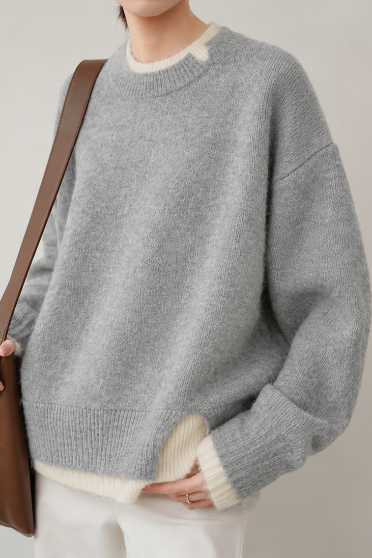 Casual Layered Look Colorblock Crew Neck Knit Sweater with Side Slits - liwisi
