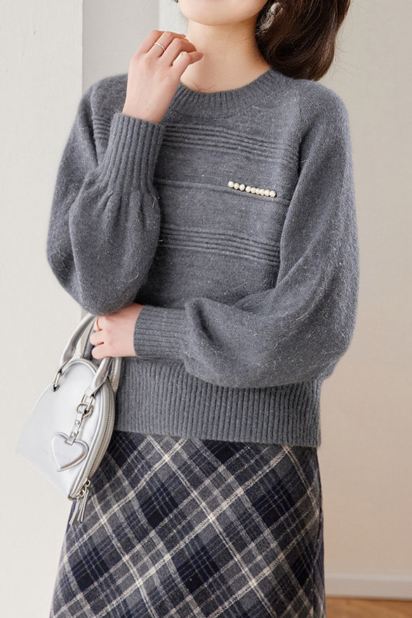 Chic Crew Neck Ribbed Knit Sweater with Pearl Details - liwisi