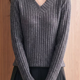 Chic V-Neck Wide Ribbed Knit Sweater - liwisi