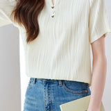 Textured round neck short sleeve T-shirt with decorative buttons - liwisi