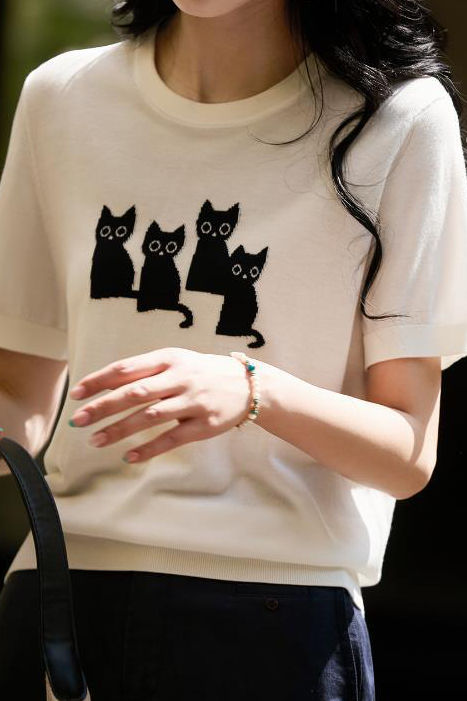 Cat pattern knit short sleeve T-shirt - liwisi