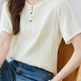 Textured round neck short sleeve T-shirt with decorative buttons - liwisi
