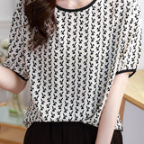 Rabbit print color block round neck T-shirt