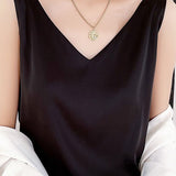 Double-shoulder strap fitted V-neck tank top