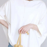 Comfortable batwing sleeve T-shirt
