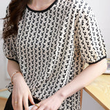 Rabbit print color block round neck T-shirt