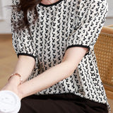 Rabbit print color block round neck T-shirt