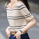 Lace round neck jacquard knitted T-shirt