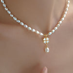 Natural freshwater pearl beaded four-leaf clover pendant necklace - liwisi