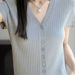 Versatile knit short sleeve T-shirt - liwisi