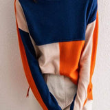 Round Neck Bi-Color Slit Knit