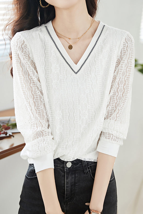 Vネックテープ装飾レース切替Tシャツ - liwisi