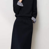Simple sweatshirt and half skirt set