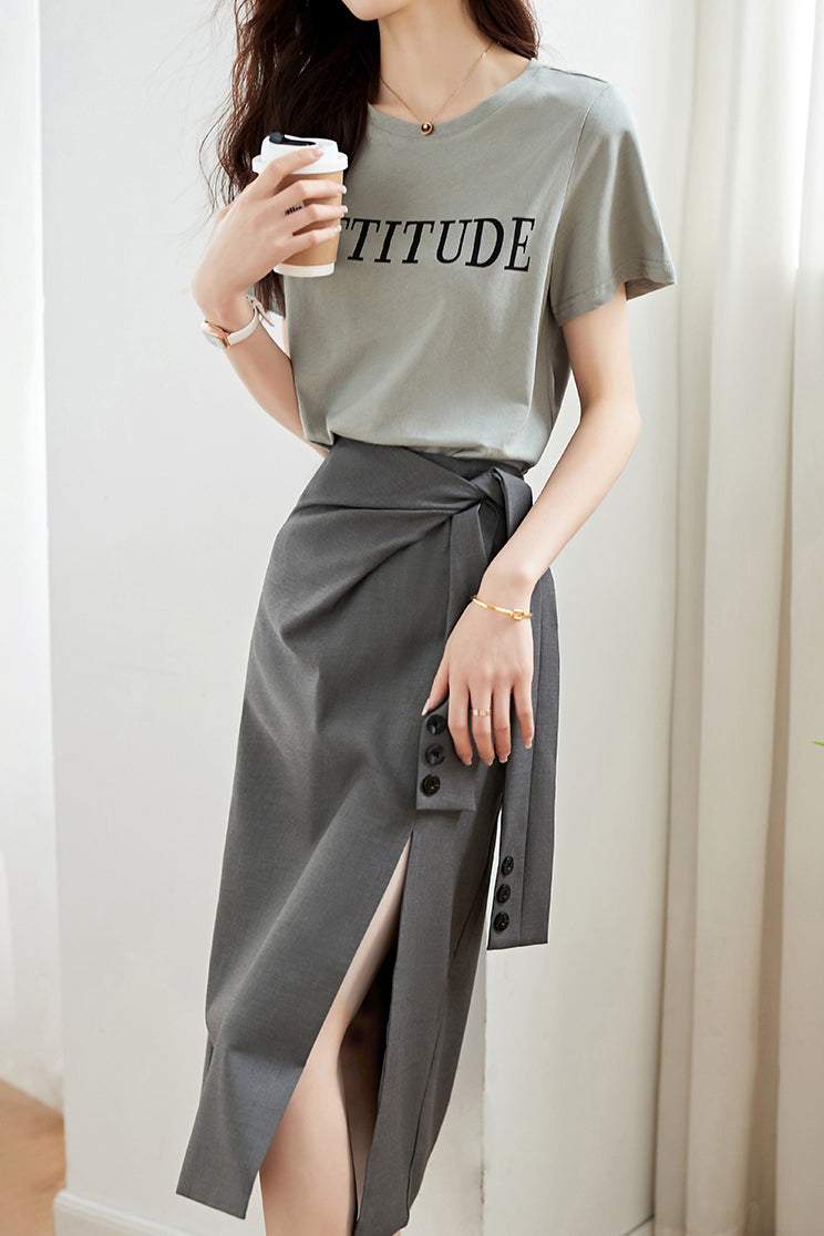 二点セット　ラウンドネックロゴプリントTシャツ＋サイドボタンベルトロングスカート　裏地付 - liwisi