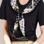 ラウンドネックスカーフ装飾Tシャツ - liwisi
