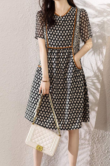 異色パイピング花柄レース装飾フレアワンピース - liwisi