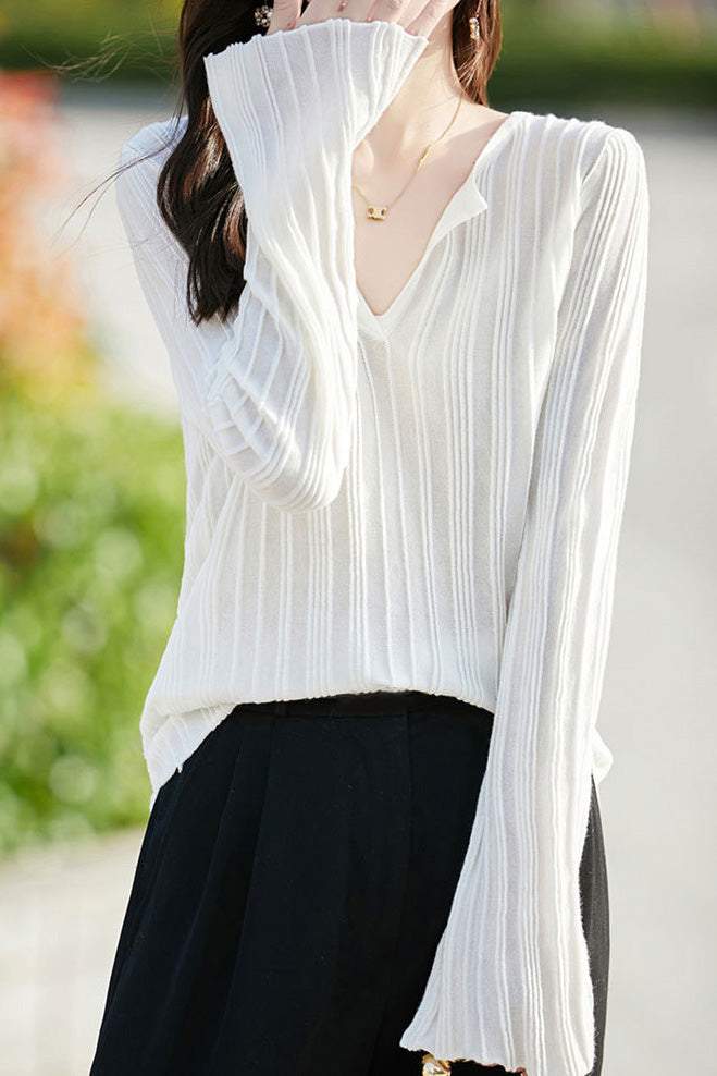 Half-open V-neck loose base layer shirt - liwisi