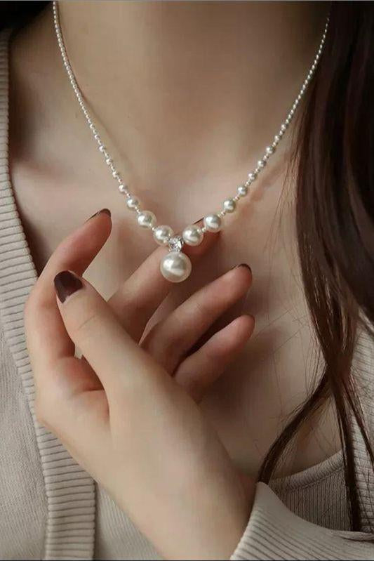 French-style gradient pearl collarbone necklace - liwisi